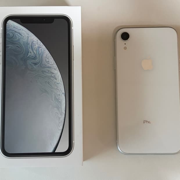 아이폰xr 화이트 배터리 79 