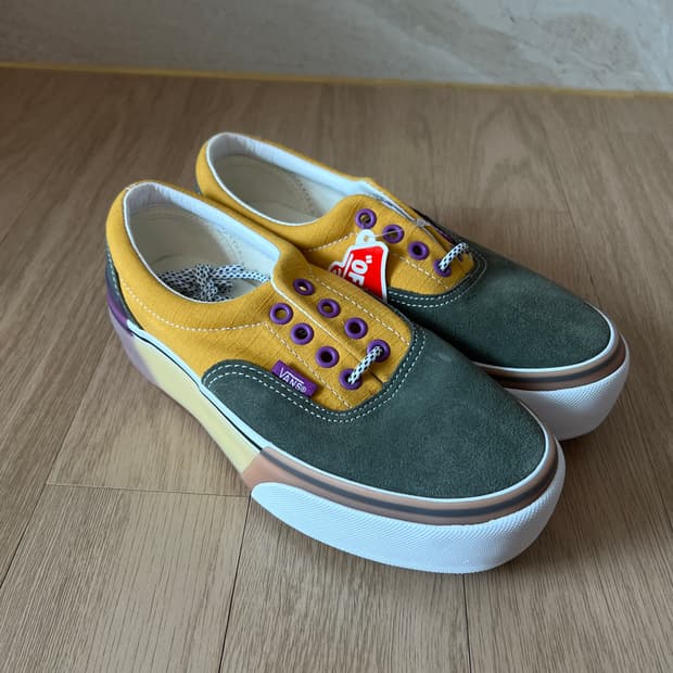 [220mm] [새제품] 키가 쑥! 배색이 너무 예쁜 반스 에라 스택드