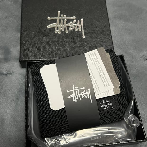 스투시지갑