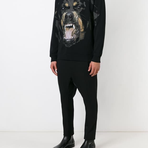 지방시 로트와일러 맨투맨 사이즈 m