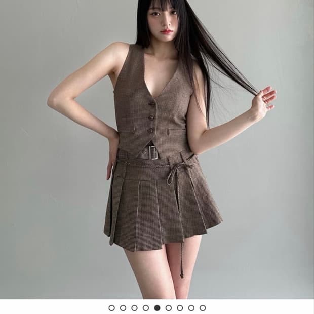 뉴얼린 플리츠 스커트 브라운