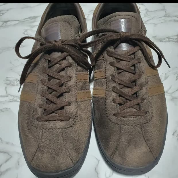 아디다스 토바코 그루엔 다크 브라운