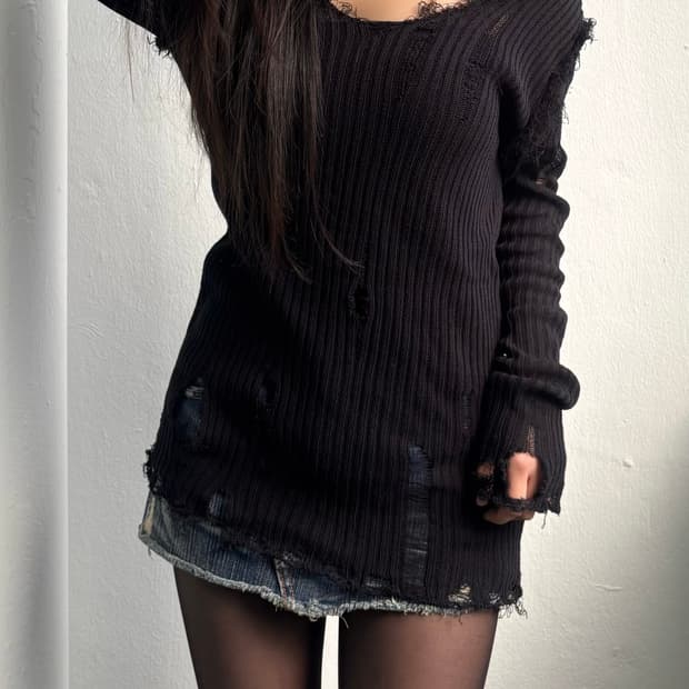 Vintage Black Damage Knit