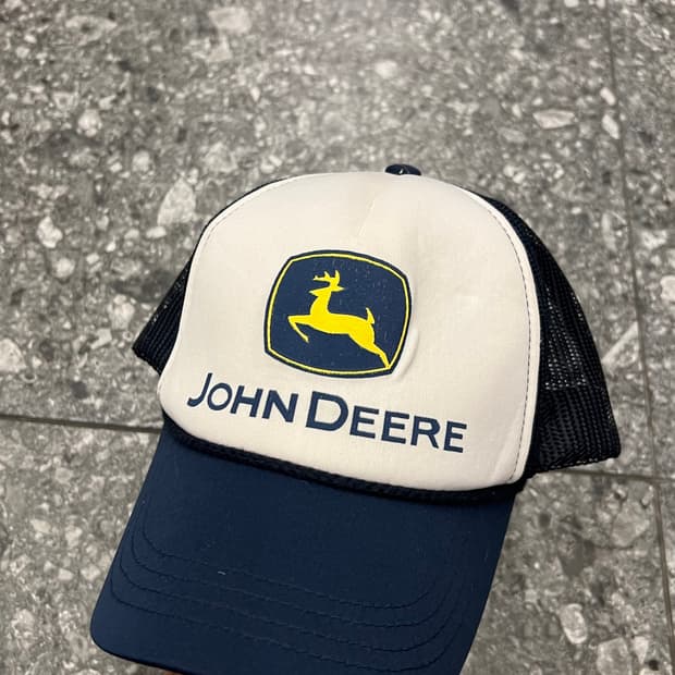 존 디어 메쉬캡 처분 