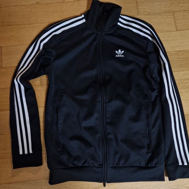 어디다스 베켄바우어 트랙탑