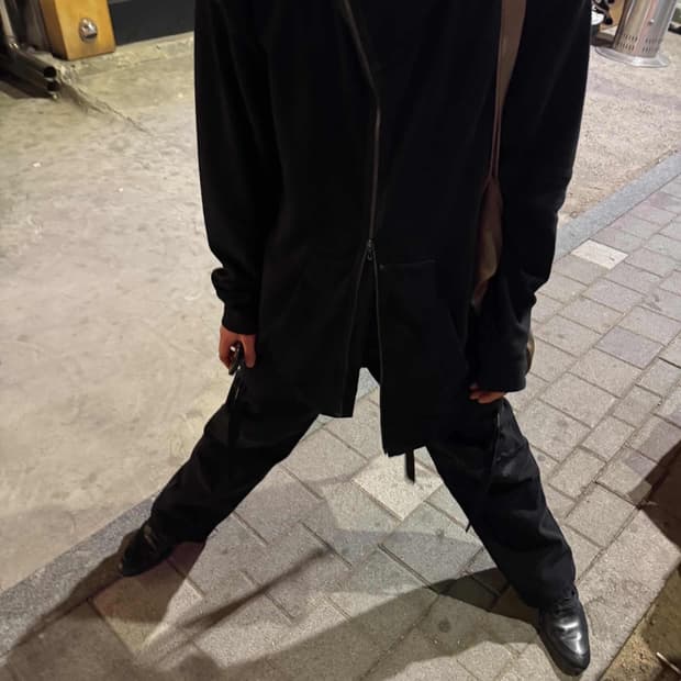 율리우스 20fw 사선 코팅 롱 후드집업 3