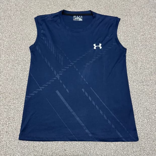 2 언더아머 민소매