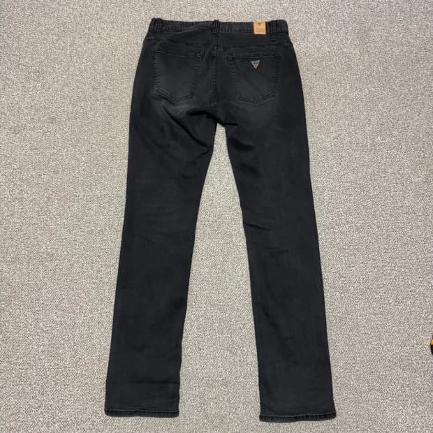 30 게스 흑청바지
