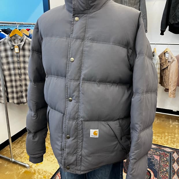 칼하트 칼카스카 다운 푸퍼 자켓 그레이