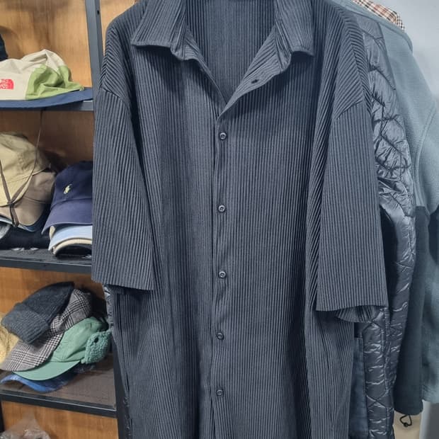 자라 zara 골지 쭈글이 over fit S 여름셔츠 국내100~105