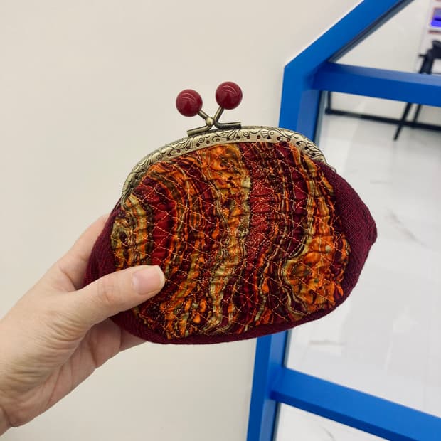 빈티지 무드 핸드메이드 미니 파우치