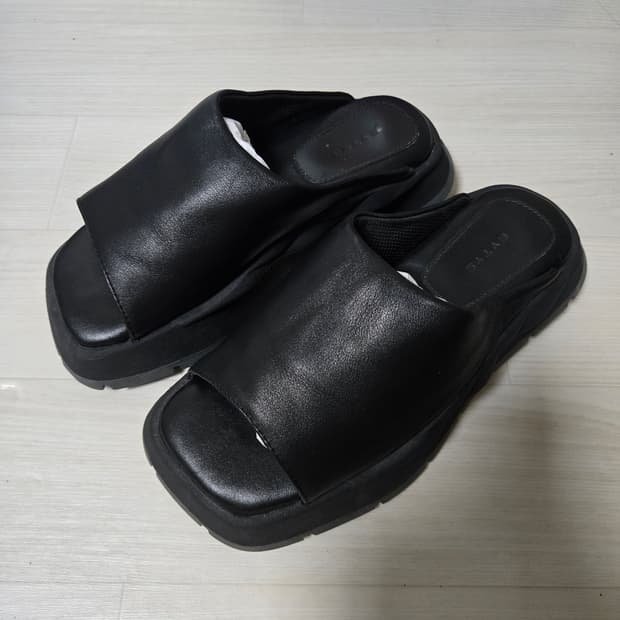 EYTYS slipper 이티스 슬리퍼 245