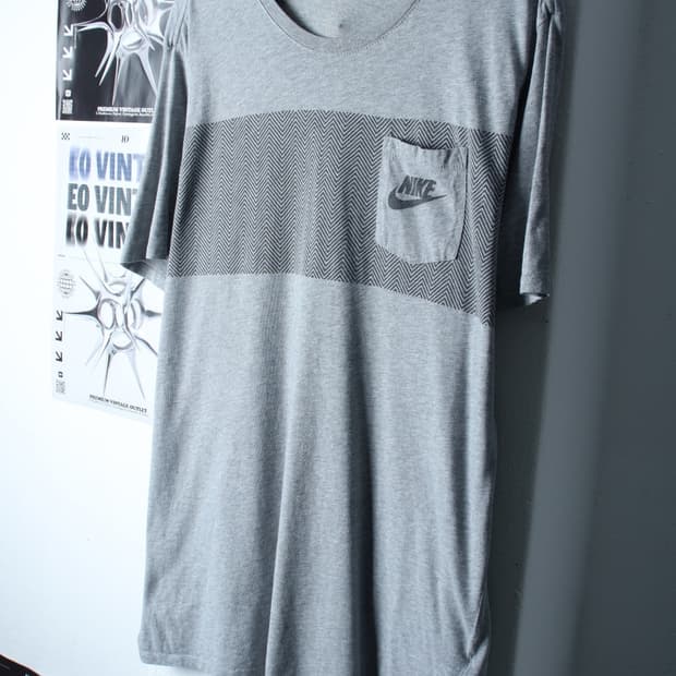 (2XL) 나이키 반팔 티셔츠 빅사이즈 포켓 그레이-H30599