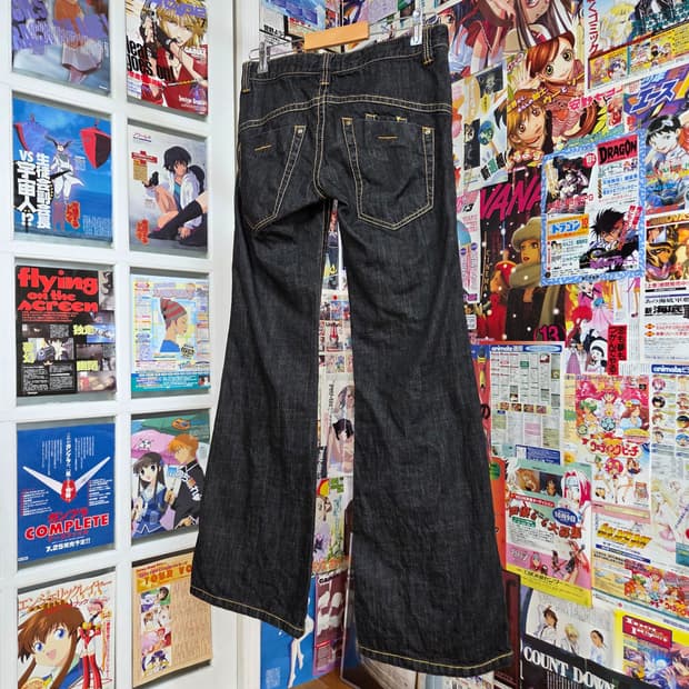 JPN 흑청 골드 스티치 부츠컷 팬츠