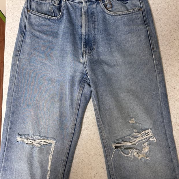 우영미 디스트레스드 데님