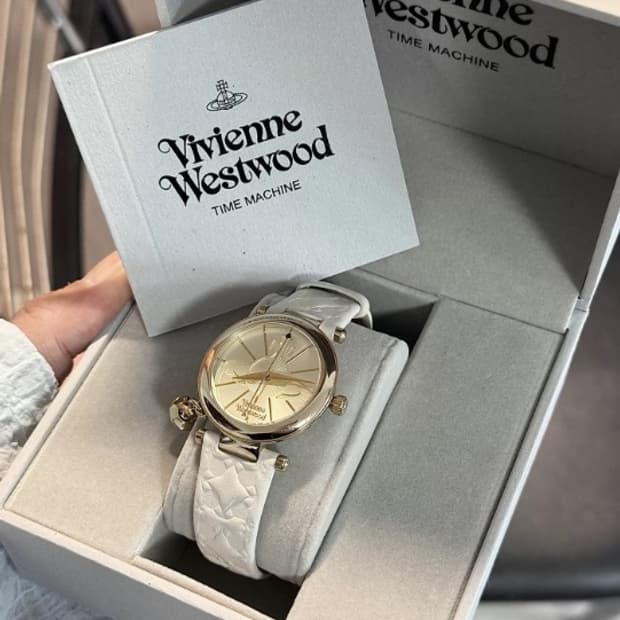 [정품] 비비안 웨스트우드 타임머신 메탈 와이어리스 시계 (실버/화이트)
