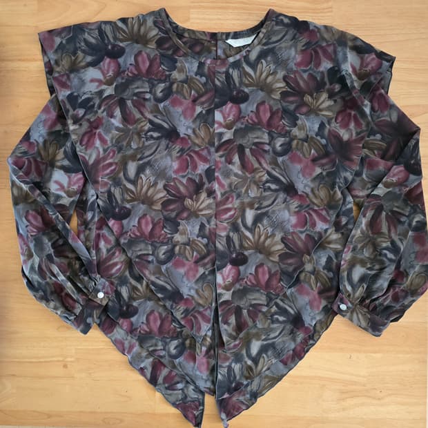 Japanese Vintage Floral Frill Blouse