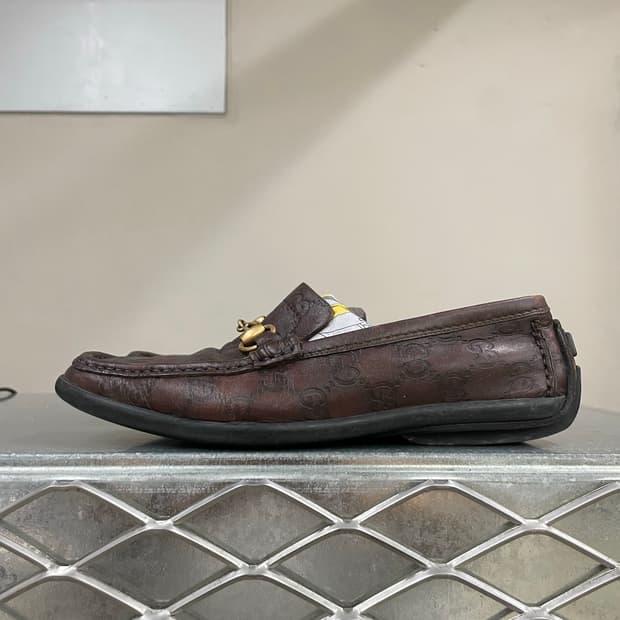 구찌 레더 홀스빗 모카신 37