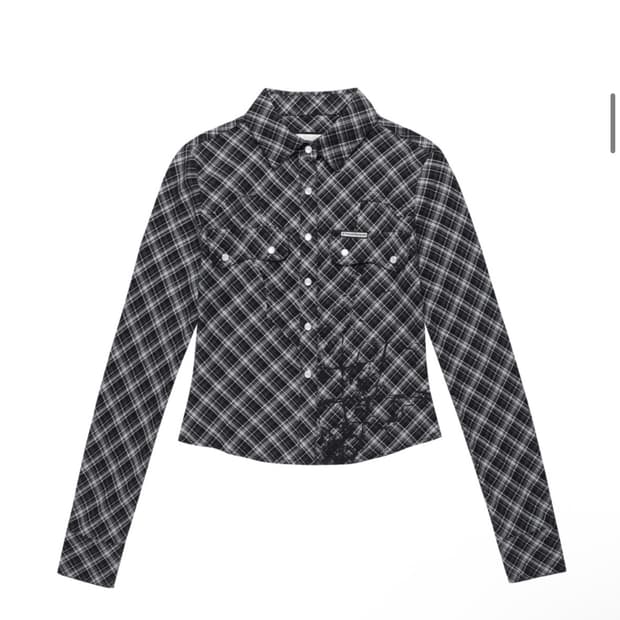 더바이닐하우스 페인팅 크롭 체크 셔츠 우먼 블랙