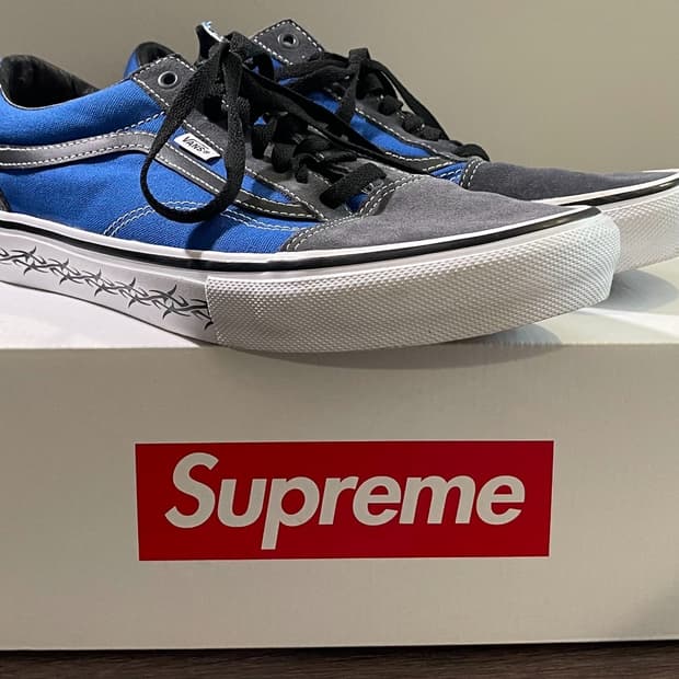 21FW 반스 x 슈프림 스케이트 올드 스쿨 트라이벌 바브 와이어 로얄