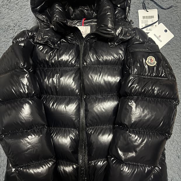 몽클레어 마야 5사이즈 22FW 백화점판