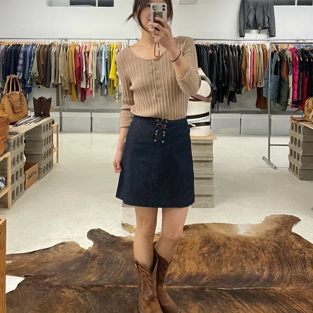 BURBERRY lace-up skirt 버버리 레이스업 스커트