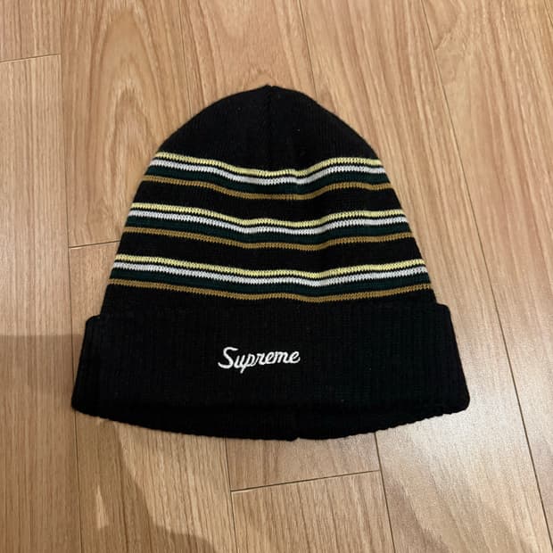 (새상품)슈프림 스트라이프 비니