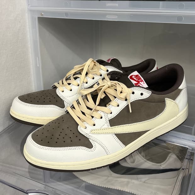 조던 1 x 트래비스 스캇 레트로 로우 OG SP 세일 앤 리저록