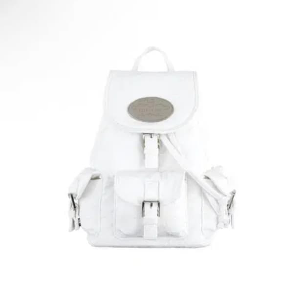 라츠유 노스텔지아 츄비 백팩 화이트