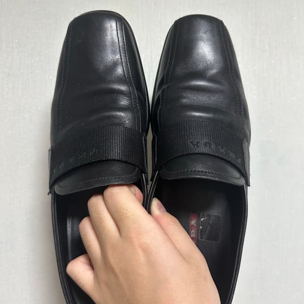 프라다 스포츠 로퍼