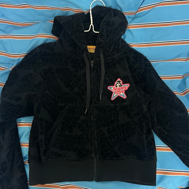 히스테릭 글래머 크롭 후드 집업