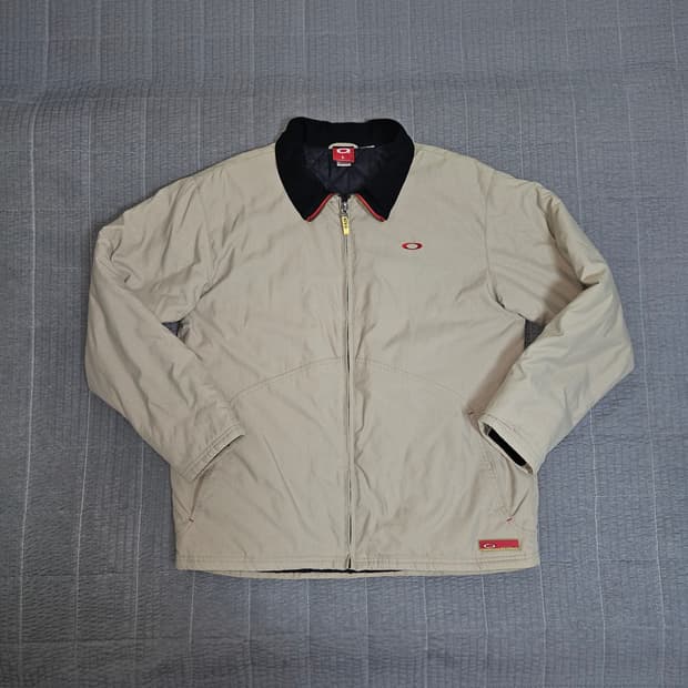 오클리 소프트웨어 레드택 자켓 베이지