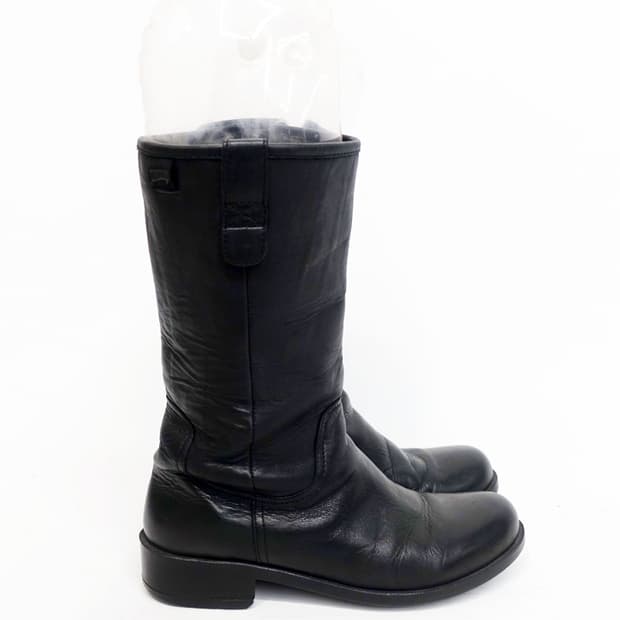 캠퍼 부츠  (235-240)