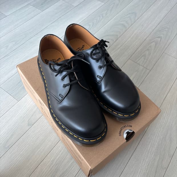 닥터마틴 1461 스무스 260사이즈 uk7 블랙