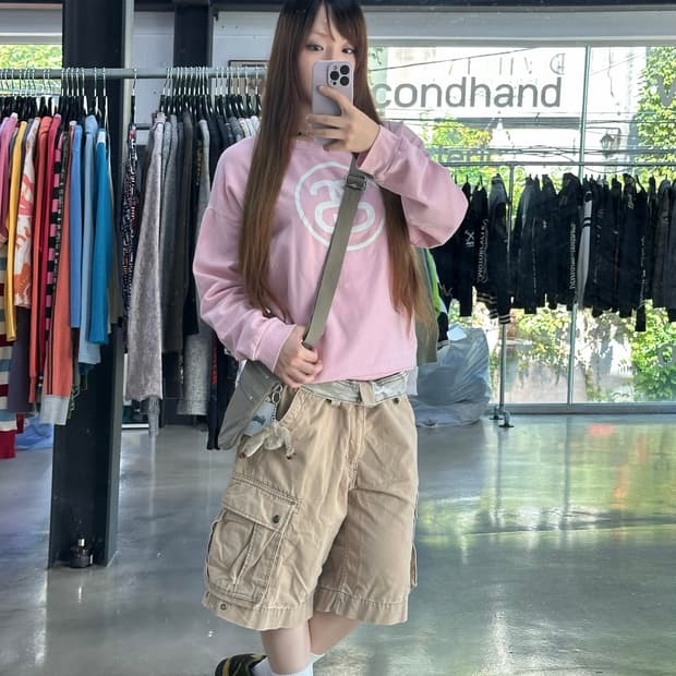 스투시 클래식 닷 크루넥 맨투맨 핑크