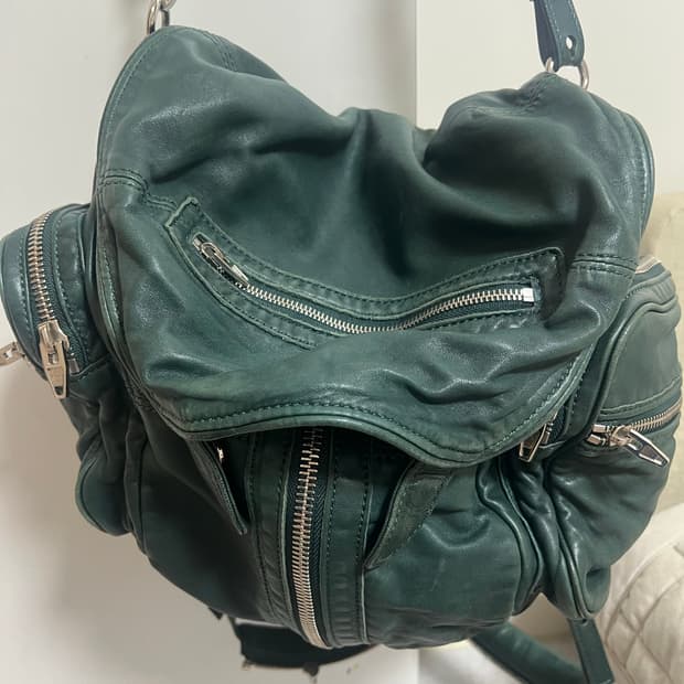 알렉산더왕 마르티 다크그린