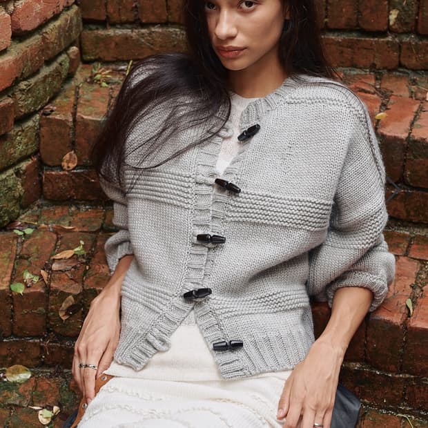 비터셀즈 Popo Toggle Knit Cardigan-Grey