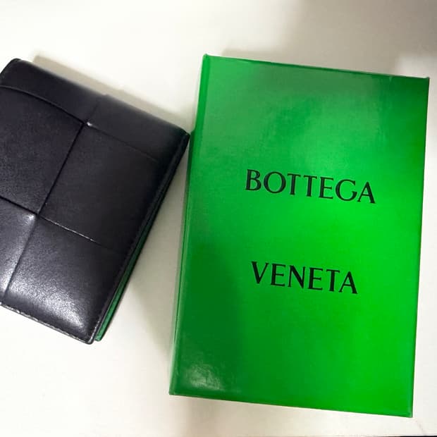 Bottega Veneta) 남성 반지갑 (새상품급) 급처