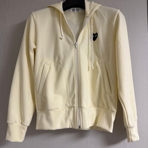 꼼데가르송 후드집업 L