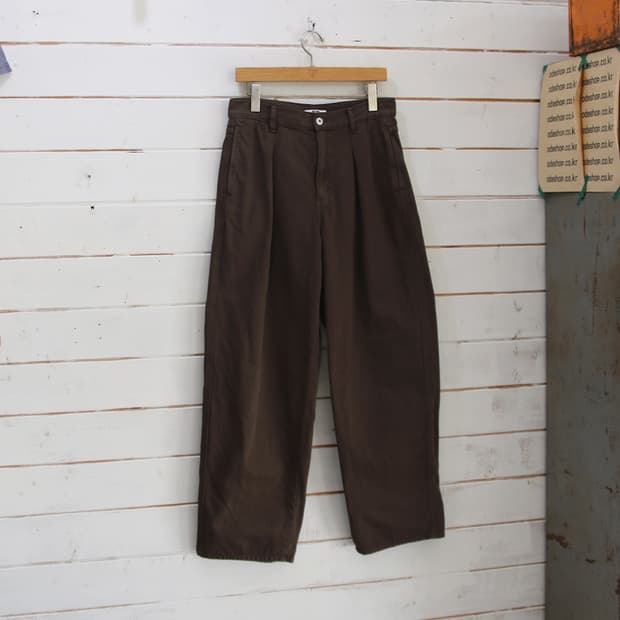 유니클로 U 와이드 코튼 진 (여성용 28.5)