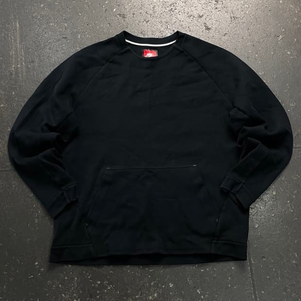 105 나이키 테크팩 맨투맨