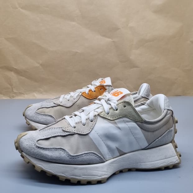 뉴발란스 327 베이지 여성운동화230 