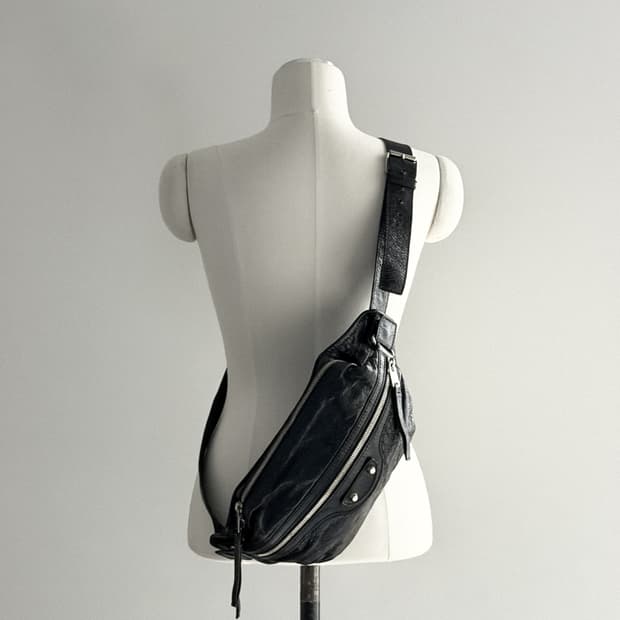 발렌시아가 클래식 모터 시티 범백