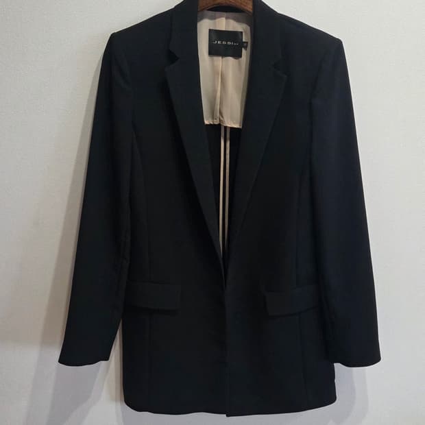 JESSI 뉴욕 블랙 정장 자켓 55