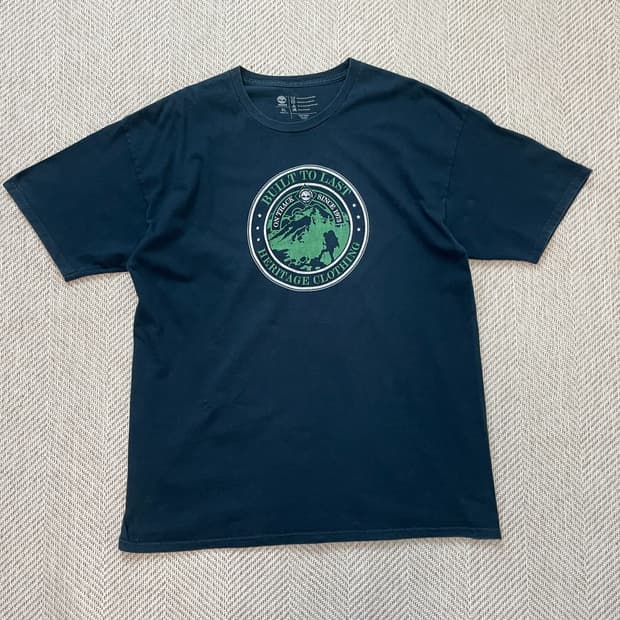 팀버랜드 아웃도어 헤리티지 서클 그래픽 티셔츠