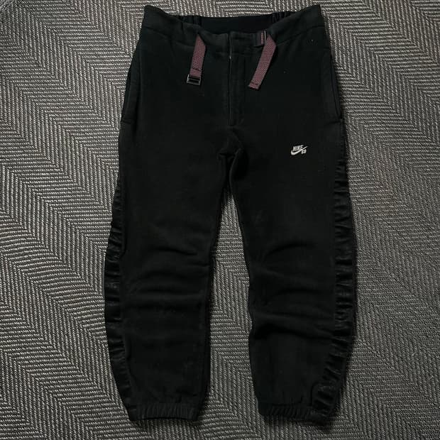 나이키 SB 노벨티 플리스 조거팬츠y 4962