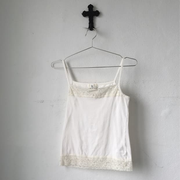 Kumikyoku lace trimming sleeveless
