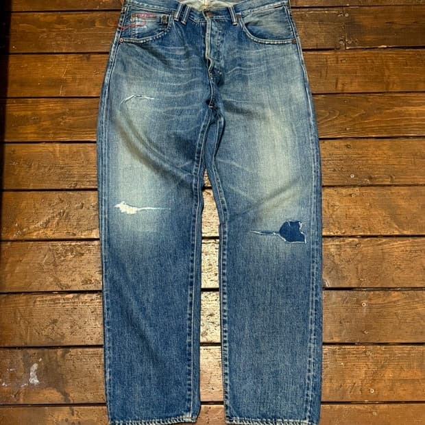 아나크로놈 ANACHRONORM Context라인 레귤러 테이퍼드 핏 빈