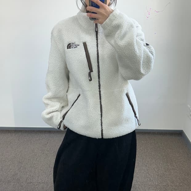 The north face 노스페이스 브라운 아이보리 후리스 집업