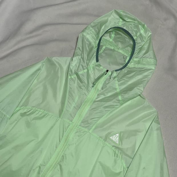 XL 나이키 ACG 신더콘 바람막이